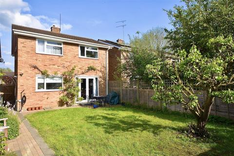 4 bedroom detached house for sale, Camberton Road, Linslade, LU7 2UP