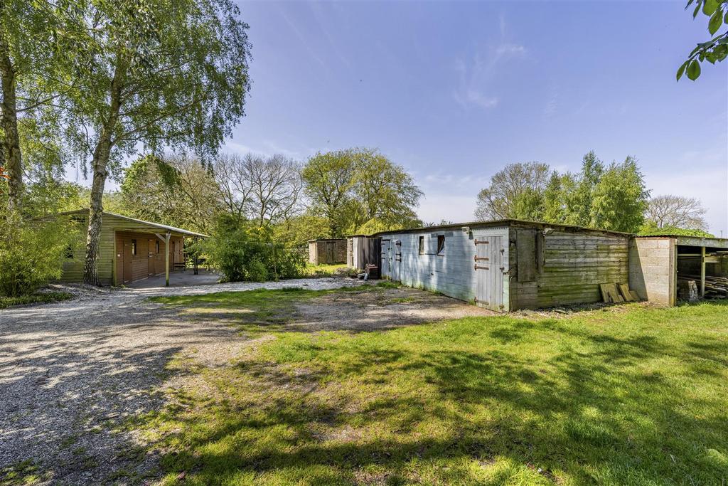 Little Bardfield (Tumby Woodside)-17.jpg