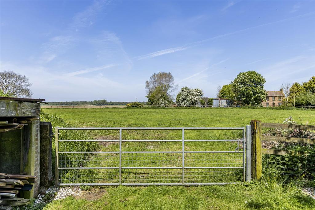 Little Bardfield (Tumby Woodside)-21.jpg