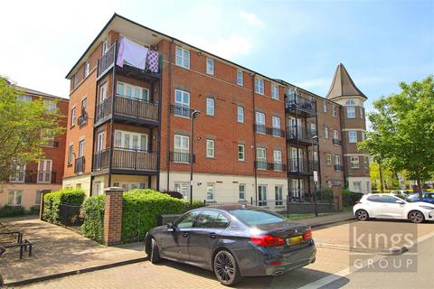 2 bedroom ground floor flat for sale, Gareth Drive, Edmonton, N9