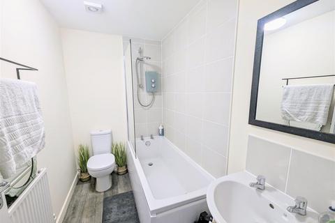 19 Gerbera Drive, Newark, NG24 2RL