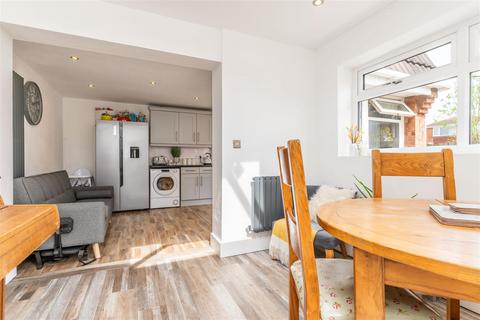 34 Ferrers Close, Castle Donington, Derby, DE74 2QW