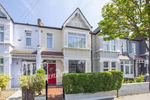 121 Beverstone Road, Thornton Heath, CR7 7LR