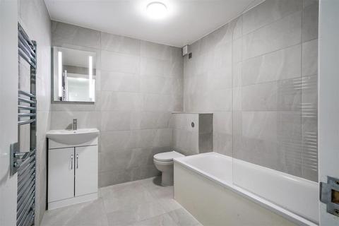 2 bedroom flat for sale, Hawarden Hill, Dollis Hill