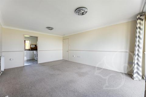 2 bedroom flat for sale, Orchid Field Court, West Mersea Colchester CO5