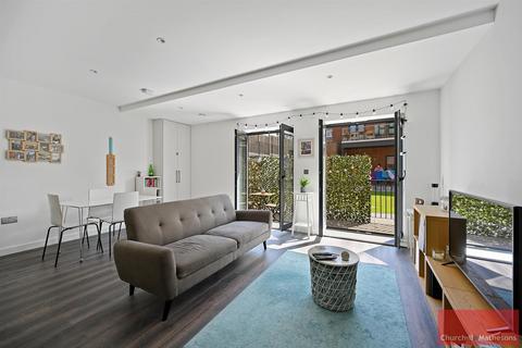 1 bedroom flat to rent, Craven Park Road, Harlesden NW10 8SH