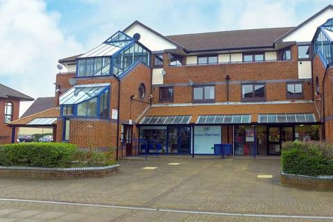 Retail property (out of town) to rent, Loddon Vale, Reading RG5