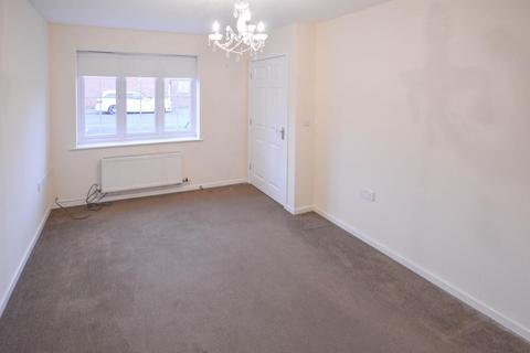 3 bedroom semi-detached house to rent, Martindale Crescent, Newtown, Wigan, WN5 9DU
