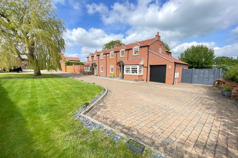 3 bedroom semi-detached house for sale, Willow Close, Granby