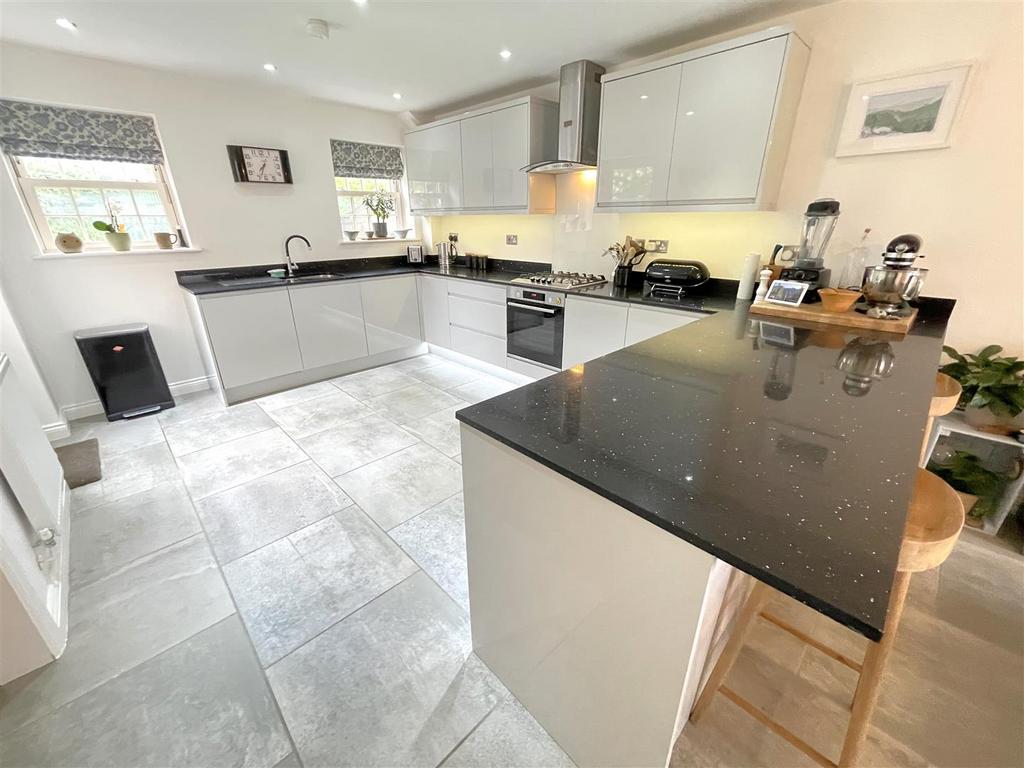 Open plan dining kitchen