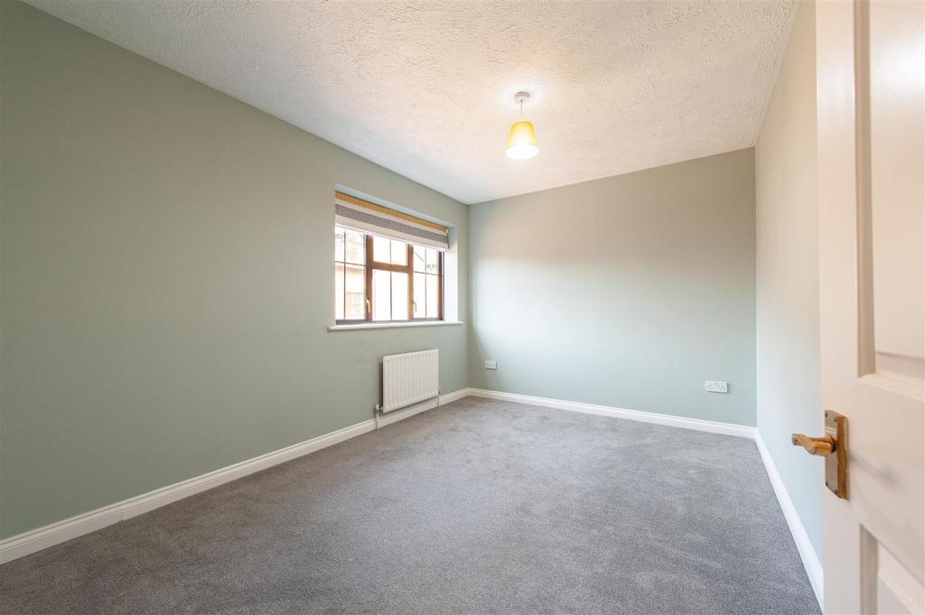 Bedroom 2.jpg