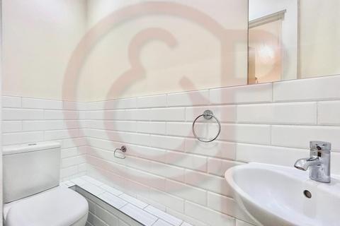 1 bedroom flat to rent, King Street, Hammersmith, W6