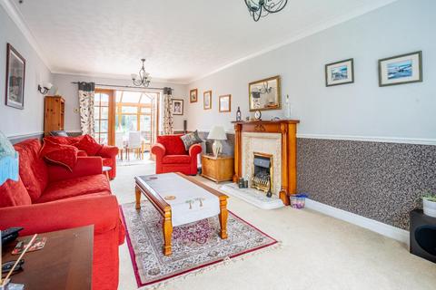 4 bedroom detached house for sale, The Pastures, York