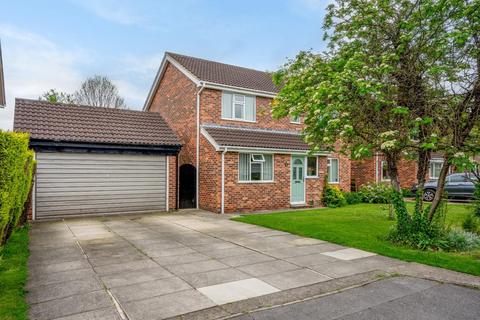 4 bedroom detached house for sale, The Pastures, York