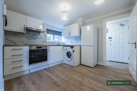 1 bedroom flat to rent, The Vale, Acton , London