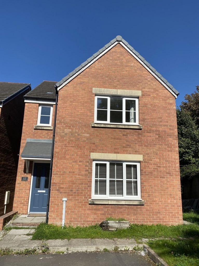 Cilgant Y Lein, Pyle, Bridgend, CF33 4AQ 3 bed house £1,100 pcm (£254 pw)