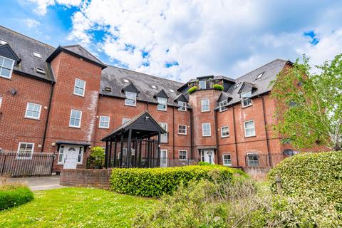 2 bedroom apartment for sale, Haslers Lane, Dunmow, Essex