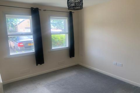 1 bedroom apartment to rent, Whitehall Croft, Wortley, Leeds