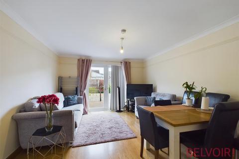 2 bedroom house for sale, Birling Close, Nottingham, NG6 7FS