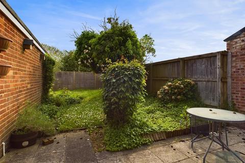 23 Barnack Close, Trowbridge, BA14 9DB