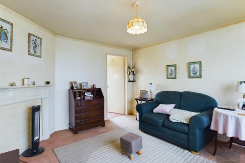 23 Barnack Close, Trowbridge, BA14 9DB