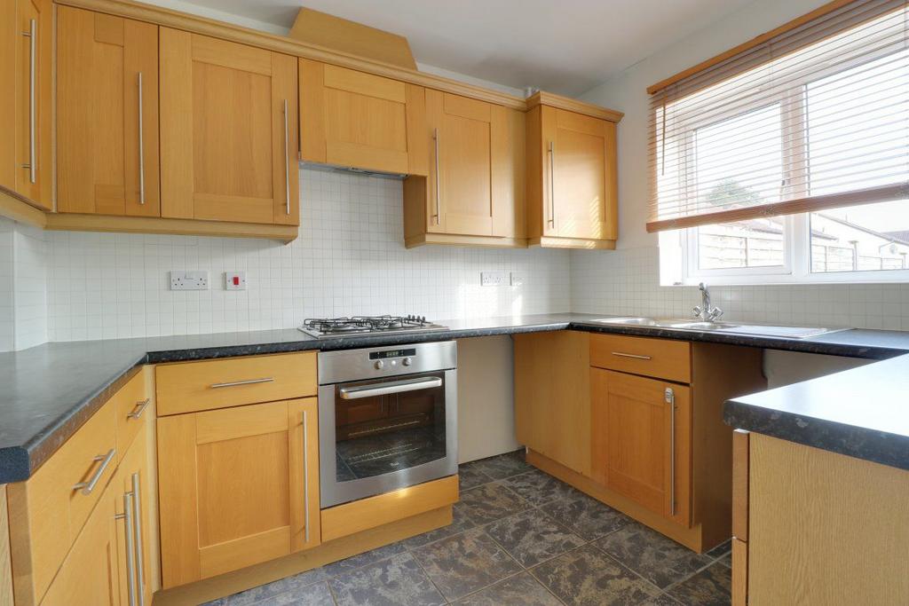 Bredon Drive, Hereford, HR4 0TN 3 bed house £995 pcm (£230 pw)