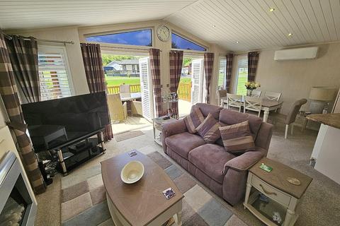 2 bedroom park home for sale, Warren Estate Lodges, Woodham Walter, Maldon