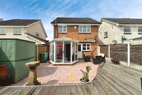 3 bedroom detached house for sale, Chinnor Close, Leigh