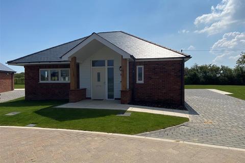 1 bedroom detached bungalow for sale, 'The Colne' Burnham Waters, Maldon Road, Burnham-On-Crouch