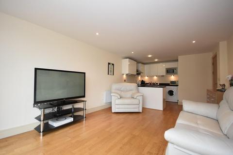 1 bedroom apartment for sale, 122 Woodlands, Hayes Point, Sully, CF64 5QE