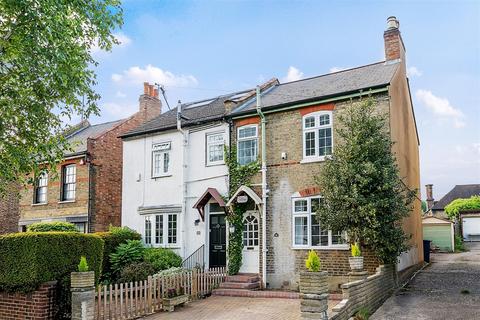 2 bedroom cottage for sale, Shakespeare Road, Mill Hill, London
