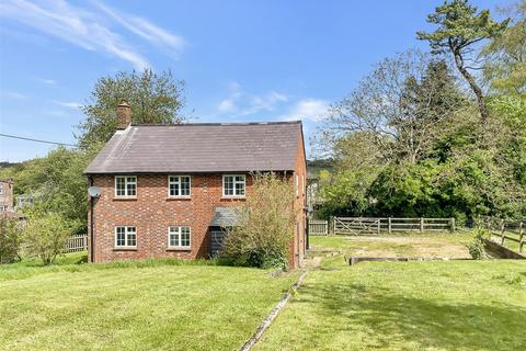 3 bedroom detached house for sale, Whitsbury Road, Salisbury SP5