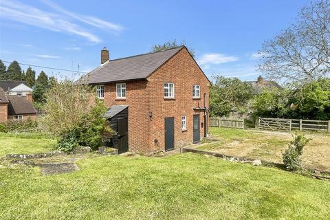 3 bedroom detached house for sale, Whitsbury Road, Salisbury SP5