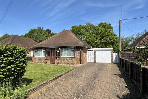 2 bedroom detached bungalow for sale, Witley