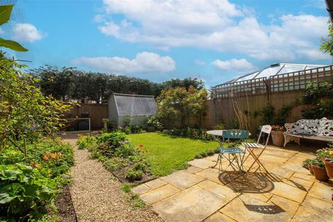 28c Allington Crescent, Newick, Lewes, BN8 4NT