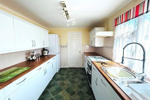 2 bedroom mobile home for sale, Parklands, Evesham