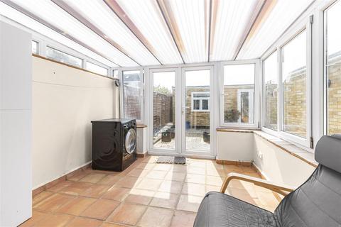 11 Broxbourne Close, Cambridge, CB1 9XP