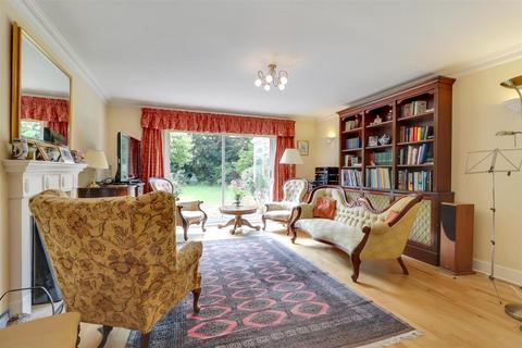 4 bedroom detached house for sale, Wolsey Road, East Molesey