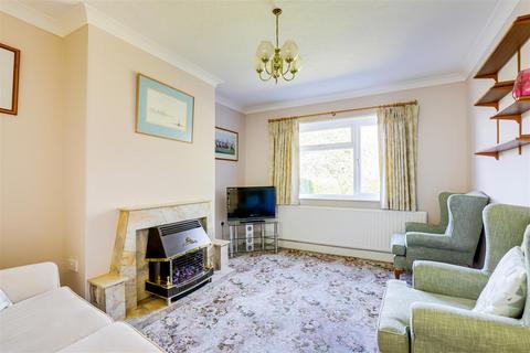 4 bedroom semi-detached house for sale, Caythorpe Rise, Sherwood NG5