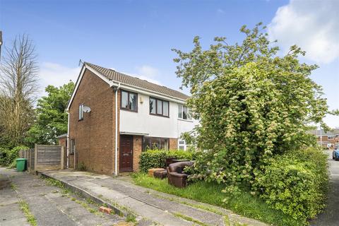 3 bedroom semi-detached house for sale, The Links, Manchester M40
