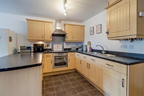 2 bedroom apartment for sale, Fern Court, Woodlaithes Village S66