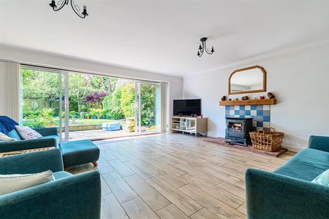4 bedroom detached house for sale, The Driftway, Upper Beeding, Steyning