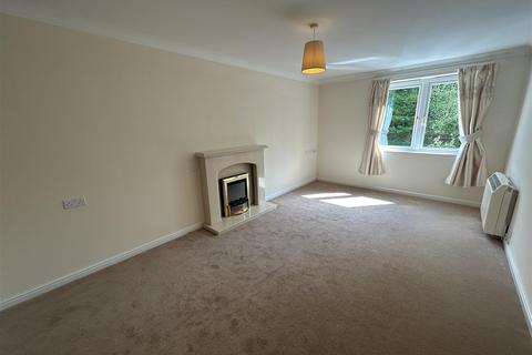 1 bedroom apartment for sale, Warburton Court, Uppermill, Oldham