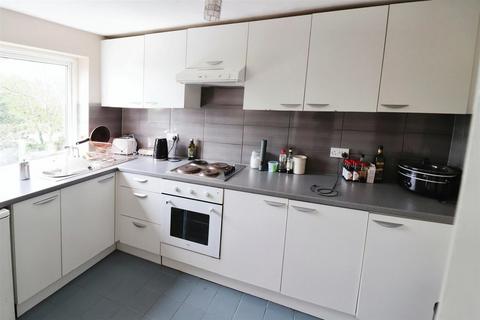 1 bedroom apartment for sale, Camp Hill Road, Nuneaton