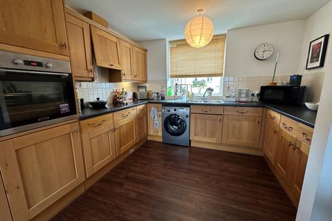 undefined, High Street, Upton NN5
