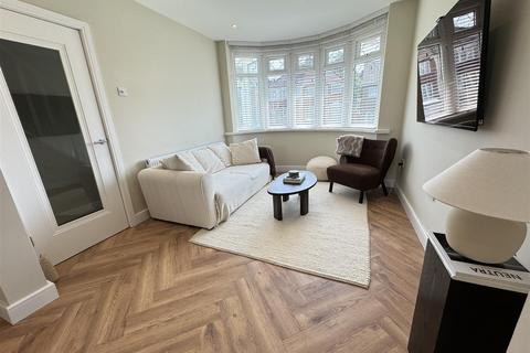 34 Appleton Avenue, Great Barr, Birmingham, B43 5NA