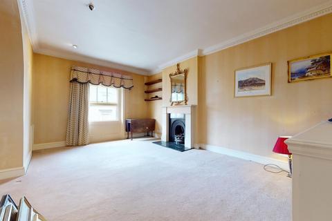 2 bedroom flat for sale, Old Brompton Road, South Kensington SW7