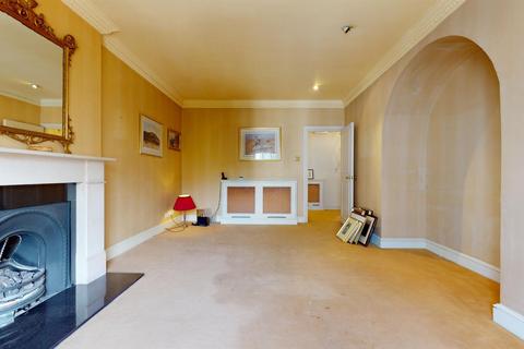 2 bedroom flat for sale, Old Brompton Road, South Kensington SW7