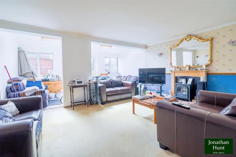 241 Monks Walk, Buntingford, SG9 9DZ