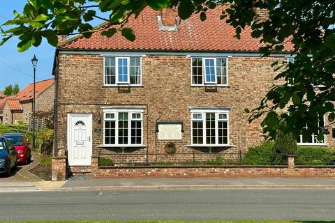 3 bedroom semi-detached house for sale, Main Street, Elvington, York